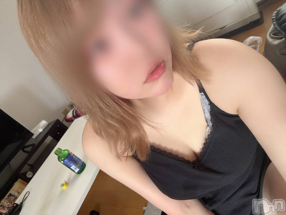 長岡デリヘル長岡人妻市(ナガオカヒトヅマイチ) めい★プルプルの唇&ロリ顔(31)の10月5日写メブログ「めい」