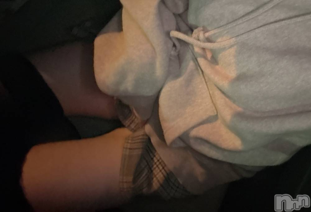 長岡デリヘル長岡人妻市(ナガオカヒトヅマイチ) めい★プルプルの唇&ロリ顔(31)の10月20日写メブログ「脳みそエコ設計🙋‍♀️」