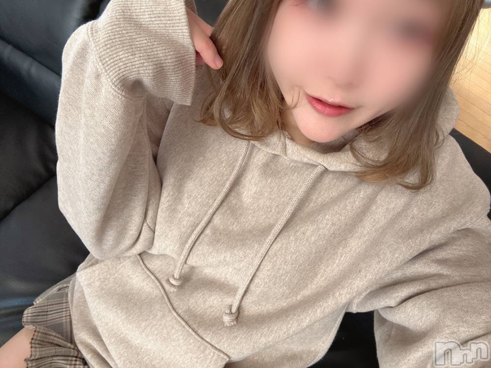 長岡デリヘル長岡人妻市(ナガオカヒトヅマイチ) めい★プルプルの唇&ロリ顔(31)の11月8日写メブログ「ガラピコプー」