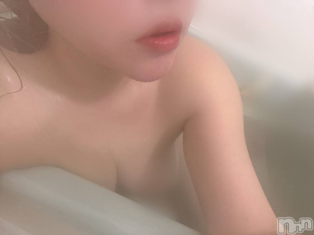 長岡デリヘル長岡人妻市(ナガオカヒトヅマイチ) めい★プルプルの唇&ロリ顔(31)の11月20日写メブログ「20時に会おうね」