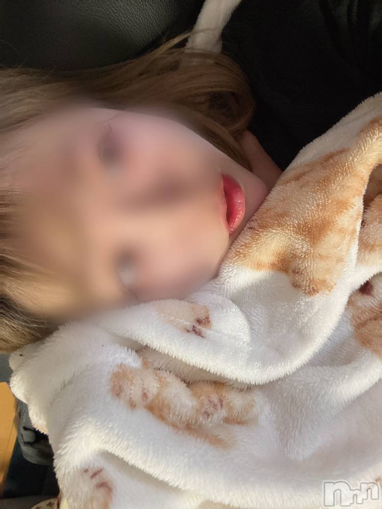 長岡デリヘル長岡人妻市(ナガオカヒトヅマイチ) めい★プルプルの唇&ロリ顔(31)の11月22日写メブログ「今日おやすみするね」