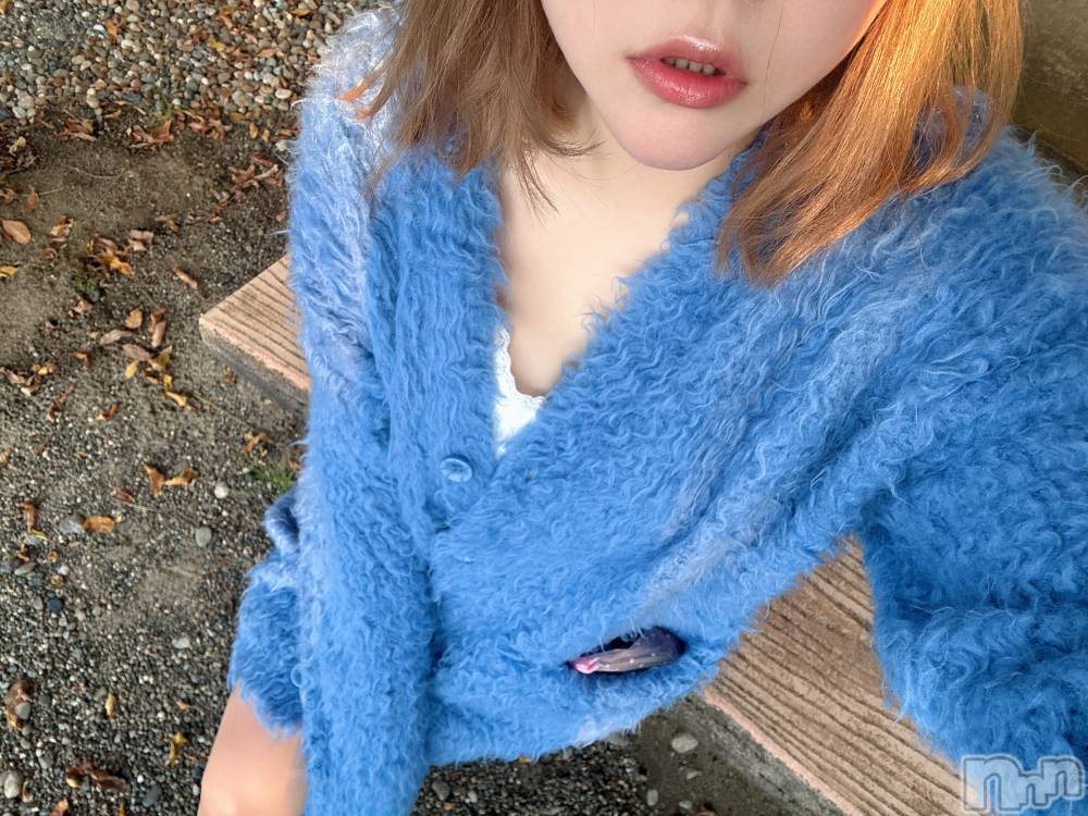 長岡デリヘル長岡人妻市(ナガオカヒトヅマイチ) めい★プルプルの唇&ロリ顔(31)の11月25日写メブログ「黒タイツ」