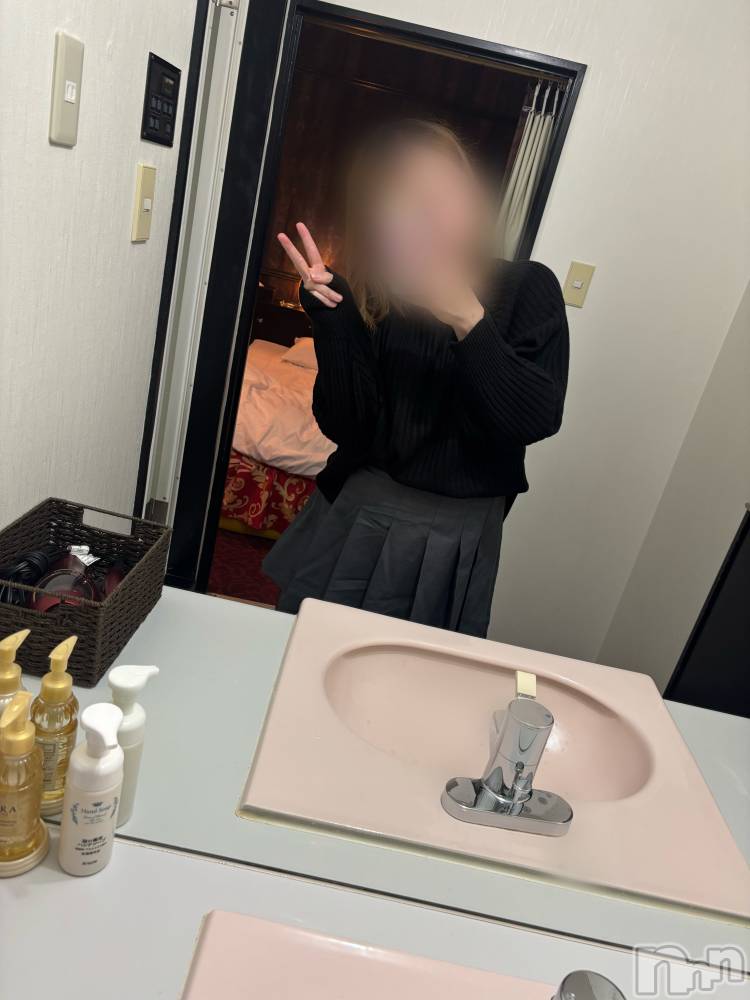 長岡デリヘル長岡人妻市(ナガオカヒトヅマイチ) めい★プルプルの唇&ロリ顔(31)の11月26日写メブログ「あーした♩」