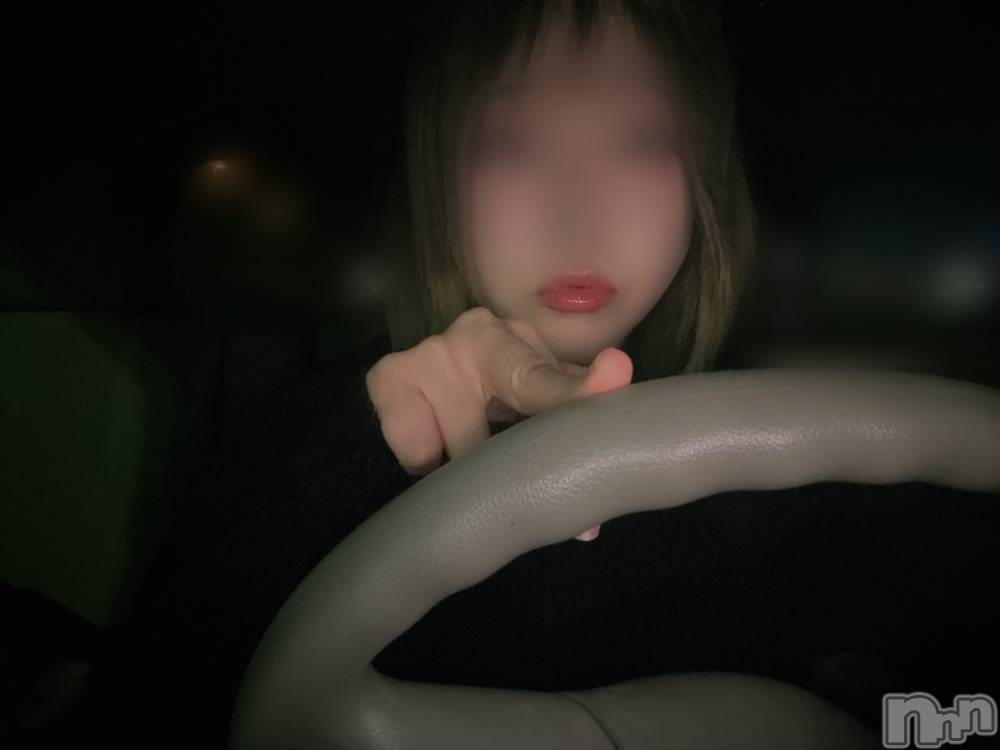 長岡デリヘル長岡人妻市(ナガオカヒトヅマイチ) めい★プルプルの唇&ロリ顔(31)の11月29日写メブログ「シャドウ」