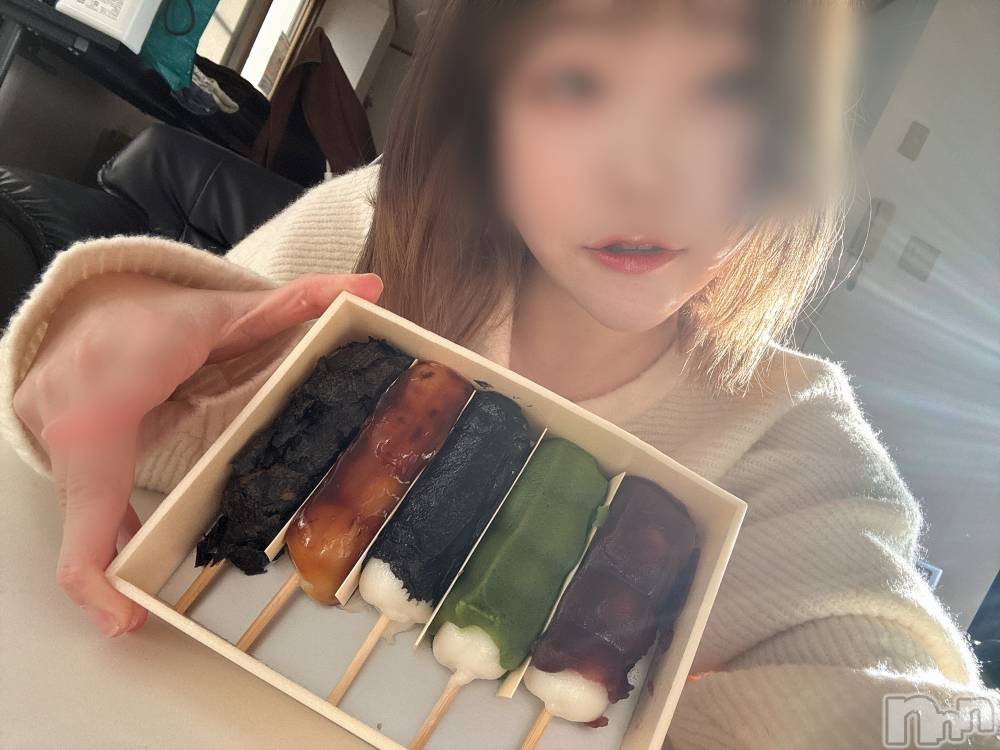 長岡デリヘル長岡人妻市(ナガオカヒトヅマイチ) めい★プルプルの唇&ロリ顔(31)の12月6日写メブログ「モチモチウキウキステップと🐳ちゃん」