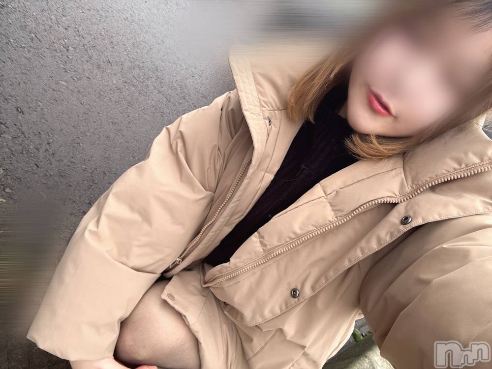 長岡デリヘル長岡人妻市(ナガオカヒトヅマイチ) めい★プルプルの唇&ロリ顔(31)の1月11日写メブログ「友の会」