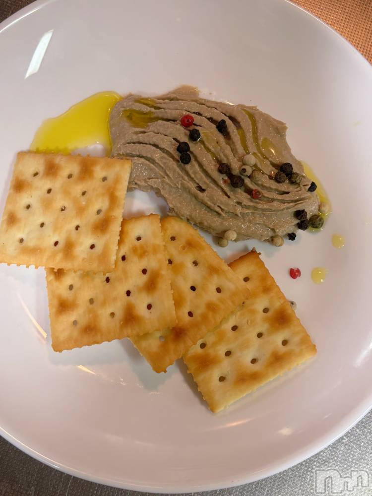 長岡デリヘル長岡人妻市(ナガオカヒトヅマイチ) めい★プルプルの唇&ロリ顔(31)の2月11日写メブログ「◯マ」