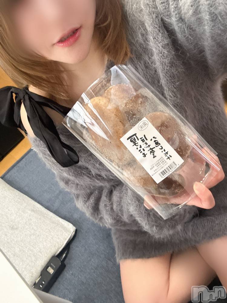 長岡デリヘル長岡人妻市(ナガオカヒトヅマイチ) めい★プルプルの唇&ロリ顔(31)の2月11日写メブログ「見てよぉ」