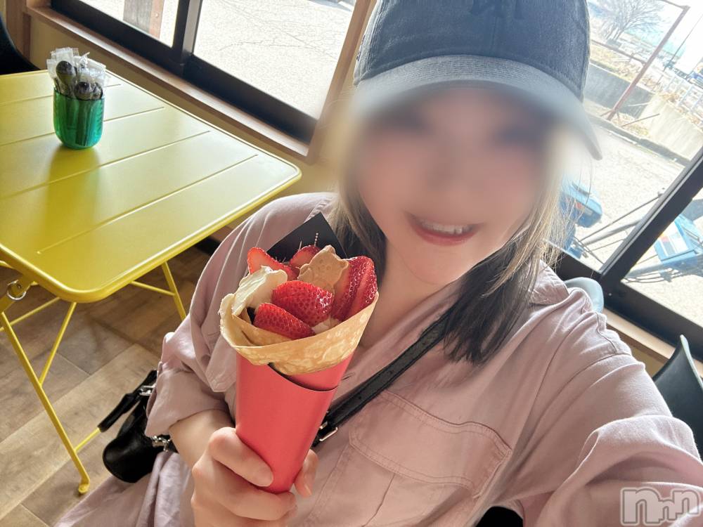 長岡デリヘル長岡人妻市(ナガオカヒトヅマイチ) めい★プルプルの唇&ロリ顔(31)の4月1日写メブログ「満開が楽しみだね」