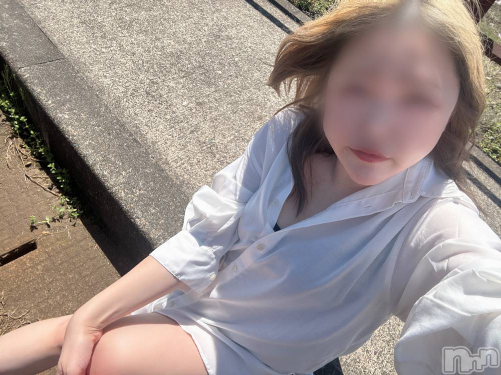 長岡デリヘル長岡人妻市(ナガオカヒトヅマイチ) めい★プルプルの唇とロリ顔(31)の4月12日写メブログ「カゼツヨ🌪️」