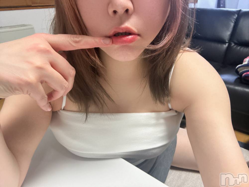 長岡デリヘル長岡人妻市(ナガオカヒトヅマイチ) めい★プルプルの唇&ロリ顔(31)の5月2日写メブログ「ジュ」