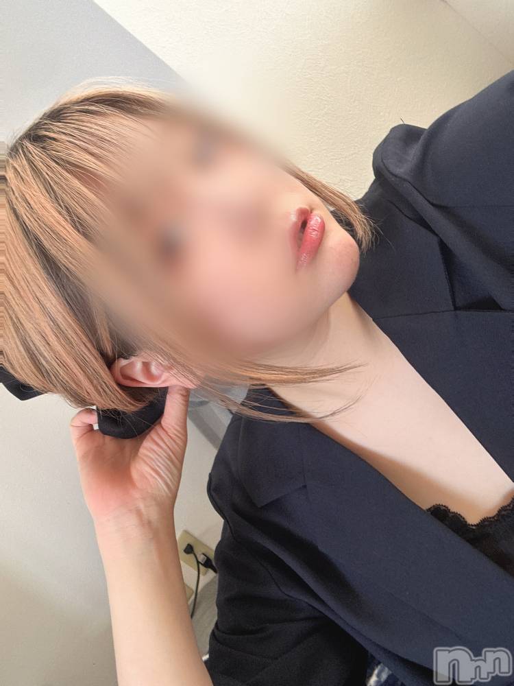 長岡デリヘル長岡人妻市(ナガオカヒトヅマイチ) めい★プルプルの唇&ロリ顔(31)の5月3日写メブログ「意外にも」