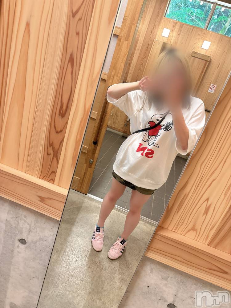 長岡デリヘル長岡人妻市(ナガオカヒトヅマイチ) めい★プルプルの唇とロリ顔(31)の5月28日写メブログ「SNってロゴが気に入っている　スヌ」