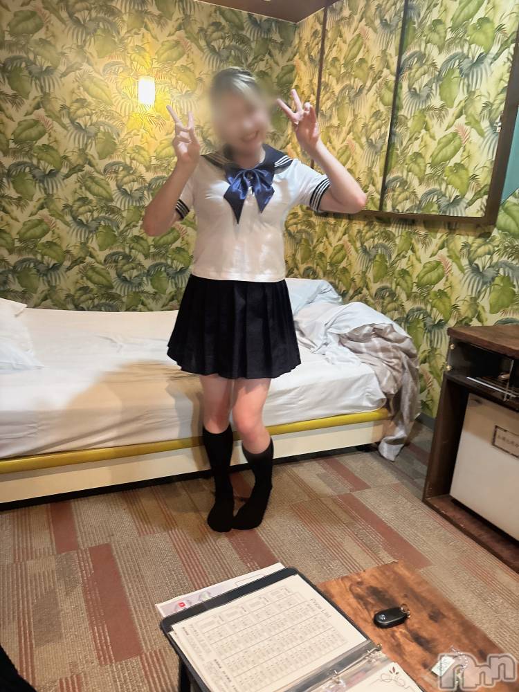 長岡デリヘル長岡人妻市(ナガオカヒトヅマイチ) めい★可愛さ満点。ぎゅっと濃密。(31)の6月1日写メブログ「スカートながい？」