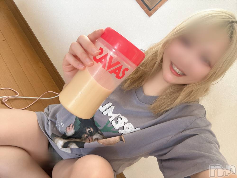 長岡デリヘル長岡人妻市(ナガオカヒトヅマイチ) めい★プルプルの唇とロリ顔(31)の6月24日写メブログ「アーモンドミルク味」