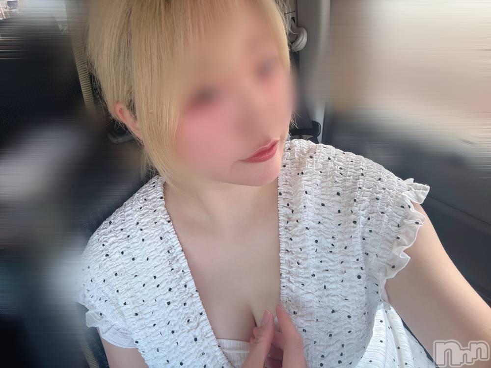 長岡デリヘル長岡人妻市(ナガオカヒトヅマイチ) めい★プルプルの唇とロリ顔(31)の7月9日写メブログ「あちぃ」