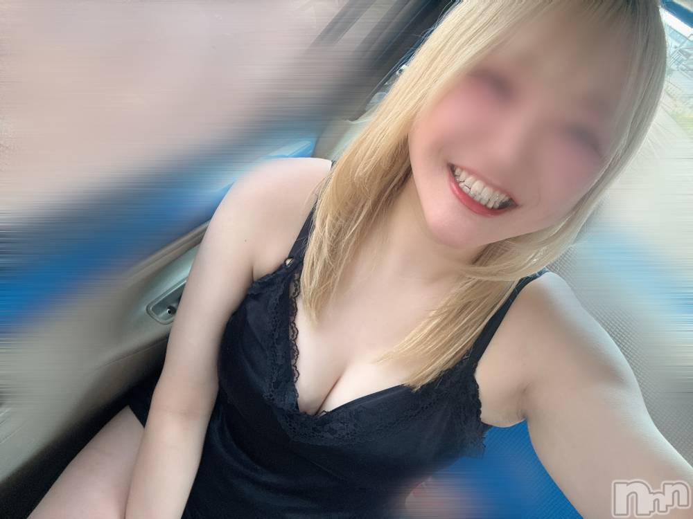 長岡デリヘル長岡人妻市(ナガオカヒトヅマイチ) めい★プルプルの唇とロリ顔(31)の7月10日写メブログ「あんたそれもう下着👙」
