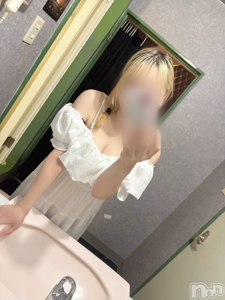 長岡デリヘル長岡人妻市(ナガオカヒトヅマイチ) めい★プルプルの唇とロリ顔(31)の7月25日写メブログ「ね！ね！」