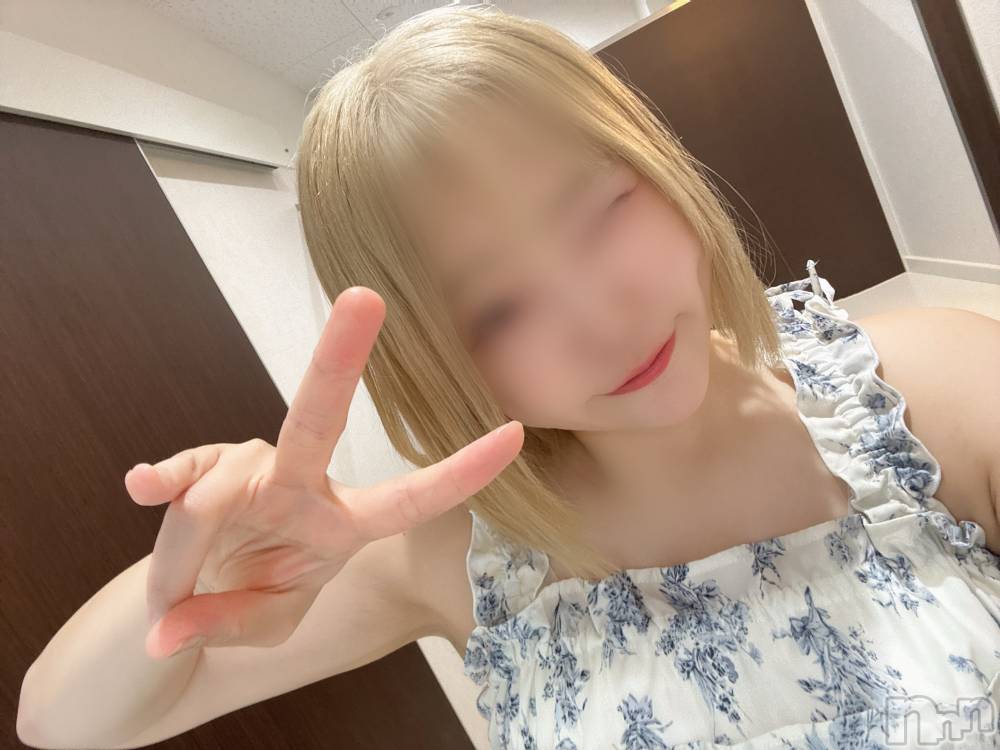長岡デリヘル長岡人妻市(ナガオカヒトヅマイチ) めい★プルプルの唇とロリ顔(31)の7月29日写メブログ「来月２５日🤭笑」