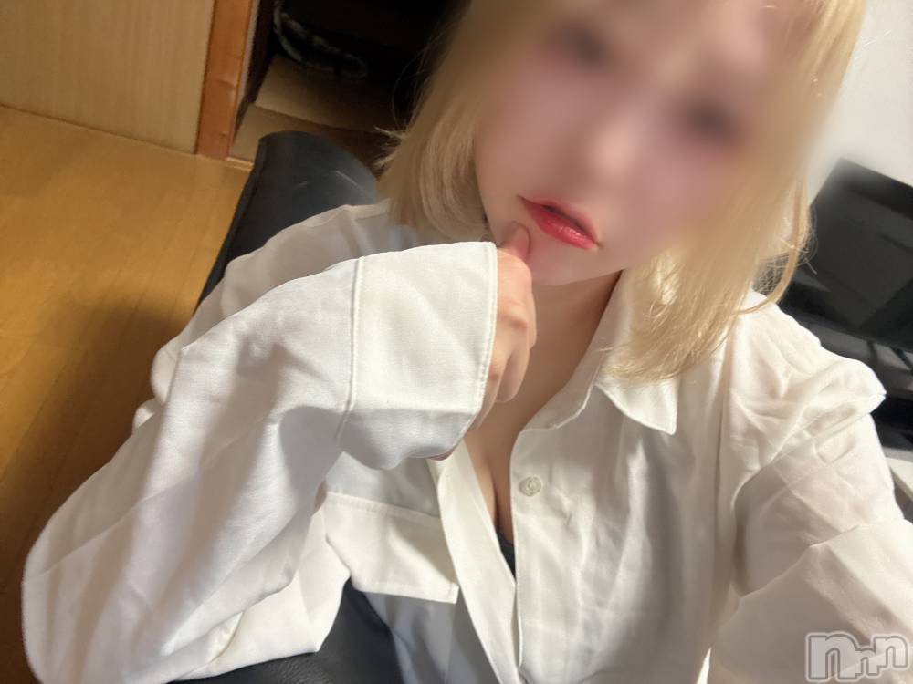 長岡デリヘル長岡人妻市(ナガオカヒトヅマイチ) めい★可愛さ満点。ぎゅっと濃密。(31)の9月29日写メブログ「走ってるとき左手が上がってるらしい」