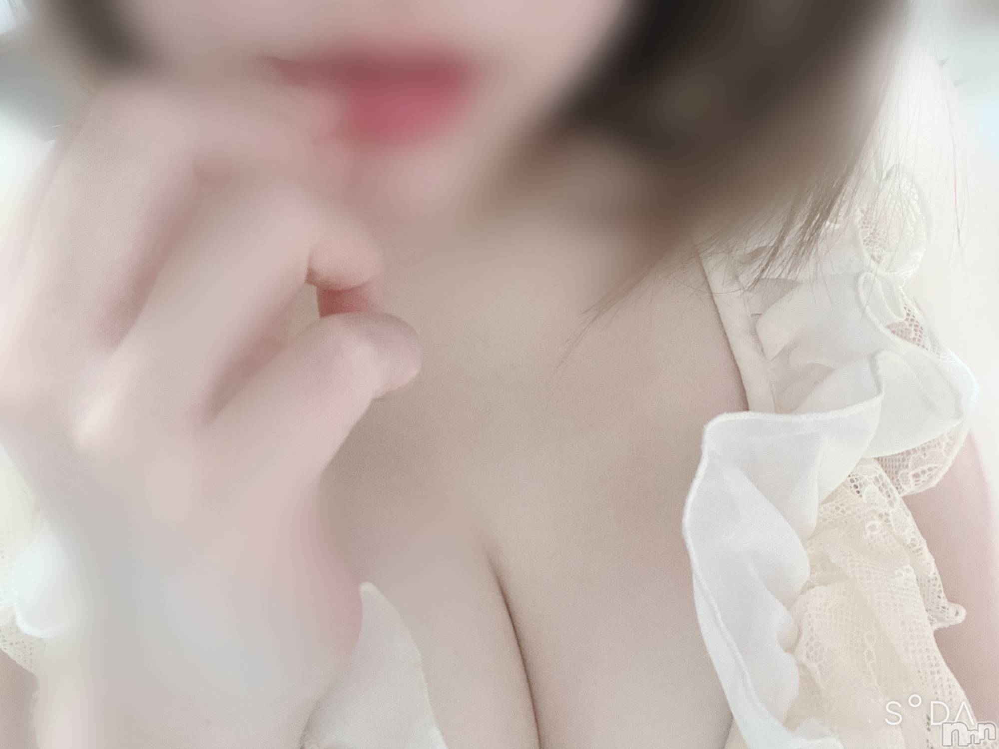 長岡人妻デリヘル長岡人妻市(ナガオカヒトヅマイチ)めい★プルプルの唇&ロリ顔(31)の2023年11月7日写メブログ「寝落ち💤」