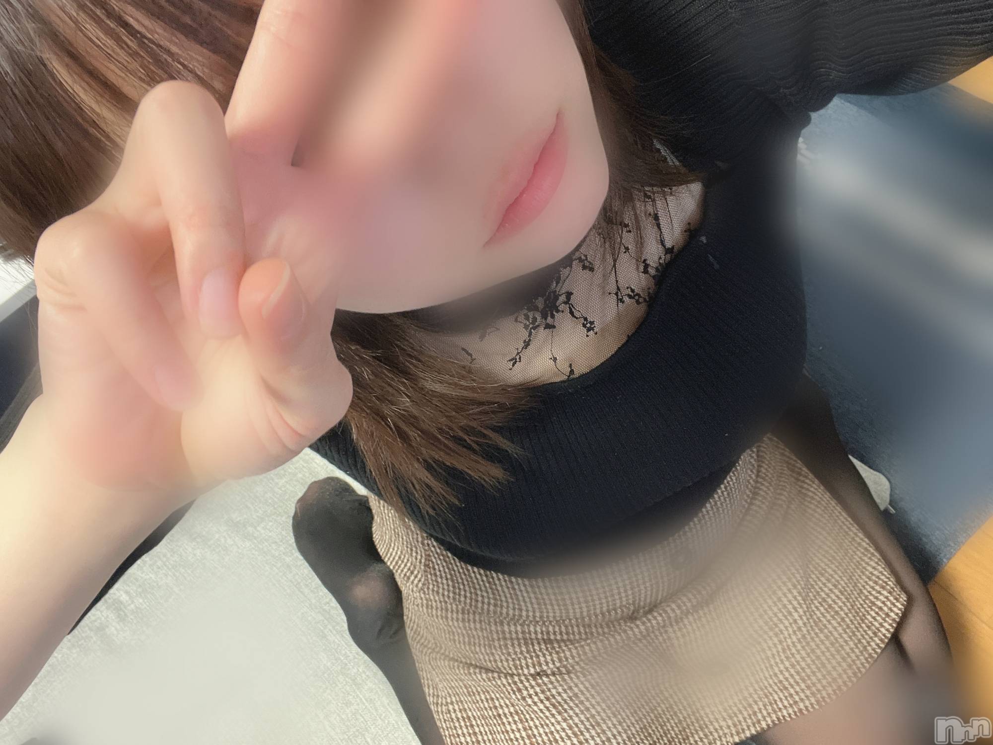 長岡人妻デリヘル長岡人妻市(ナガオカヒトヅマイチ)めい★プルプルの唇&ロリ顔(31)の2023年12月5日写メブログ「そのぱんつははいてかえっちゃだめだよ！笑」