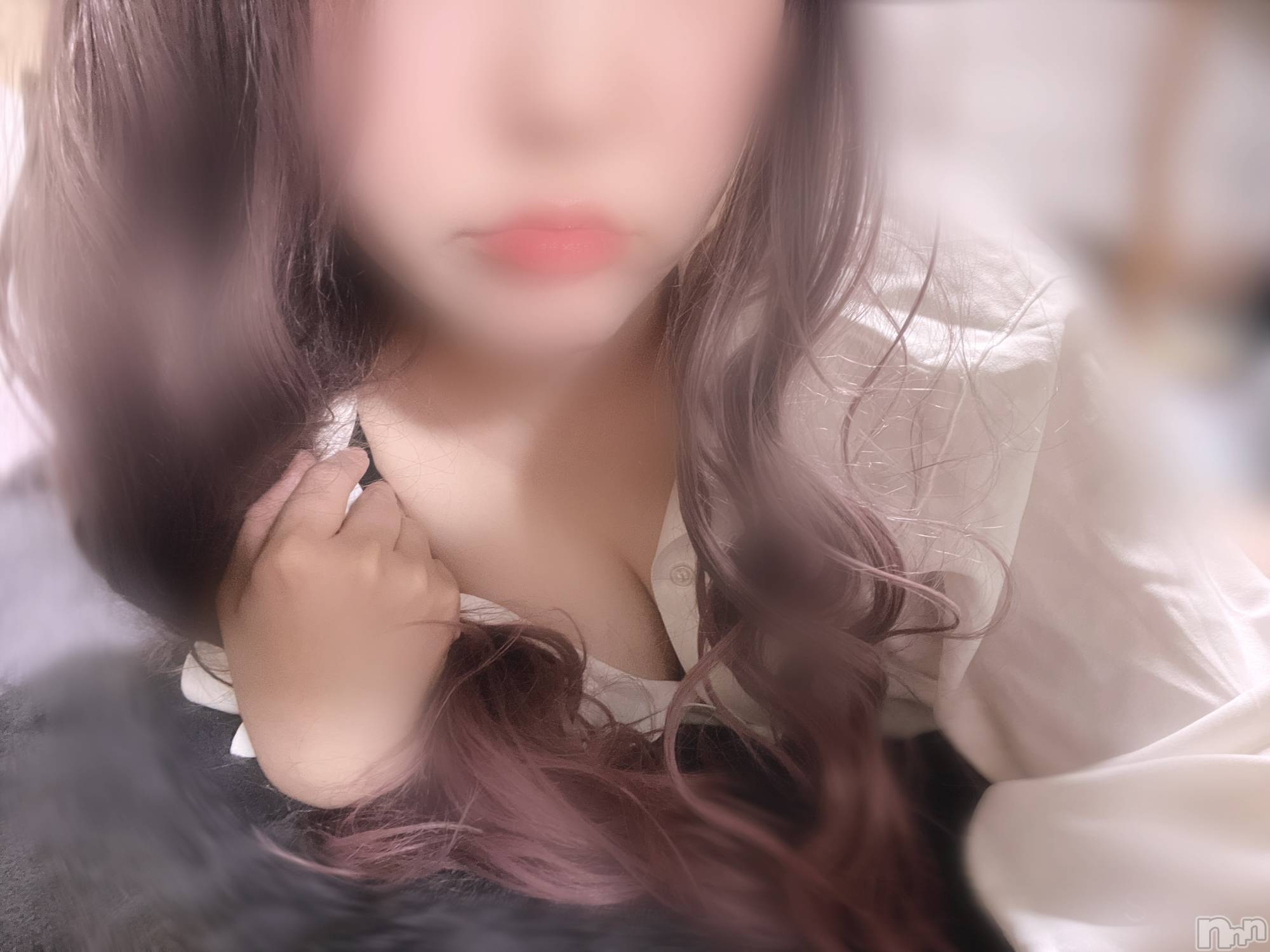 長岡人妻デリヘル長岡人妻市(ナガオカヒトヅマイチ)めい★プルプルの唇&ロリ顔(31)の2023年12月10日写メブログ「ほんとはちがうんでしょ、お互いにね笑」
