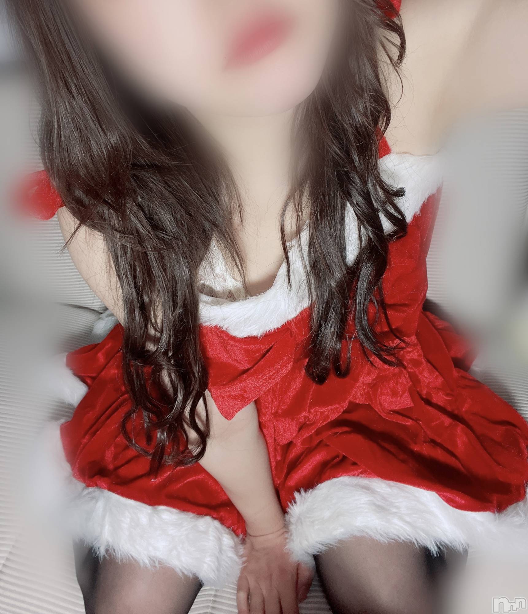 長岡人妻デリヘル長岡人妻市(ナガオカヒトヅマイチ)めい★プルプルの唇&ロリ顔(31)の2023年12月24日写メブログ「めりー」