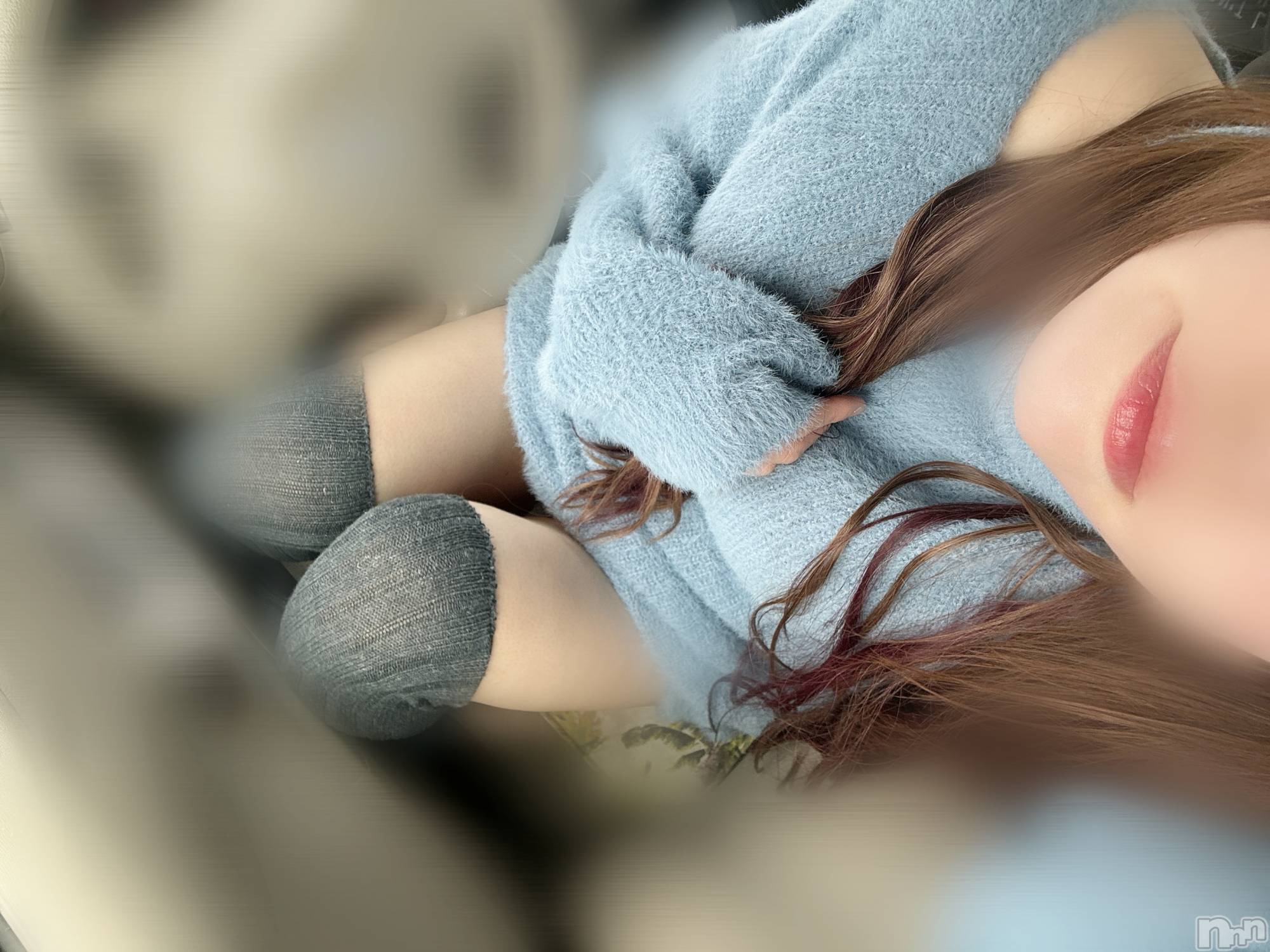 長岡人妻デリヘル長岡人妻市(ナガオカヒトヅマイチ)めい★プルプルの唇&ロリ顔(31)の2024年3月16日写メブログ「足元から♩」