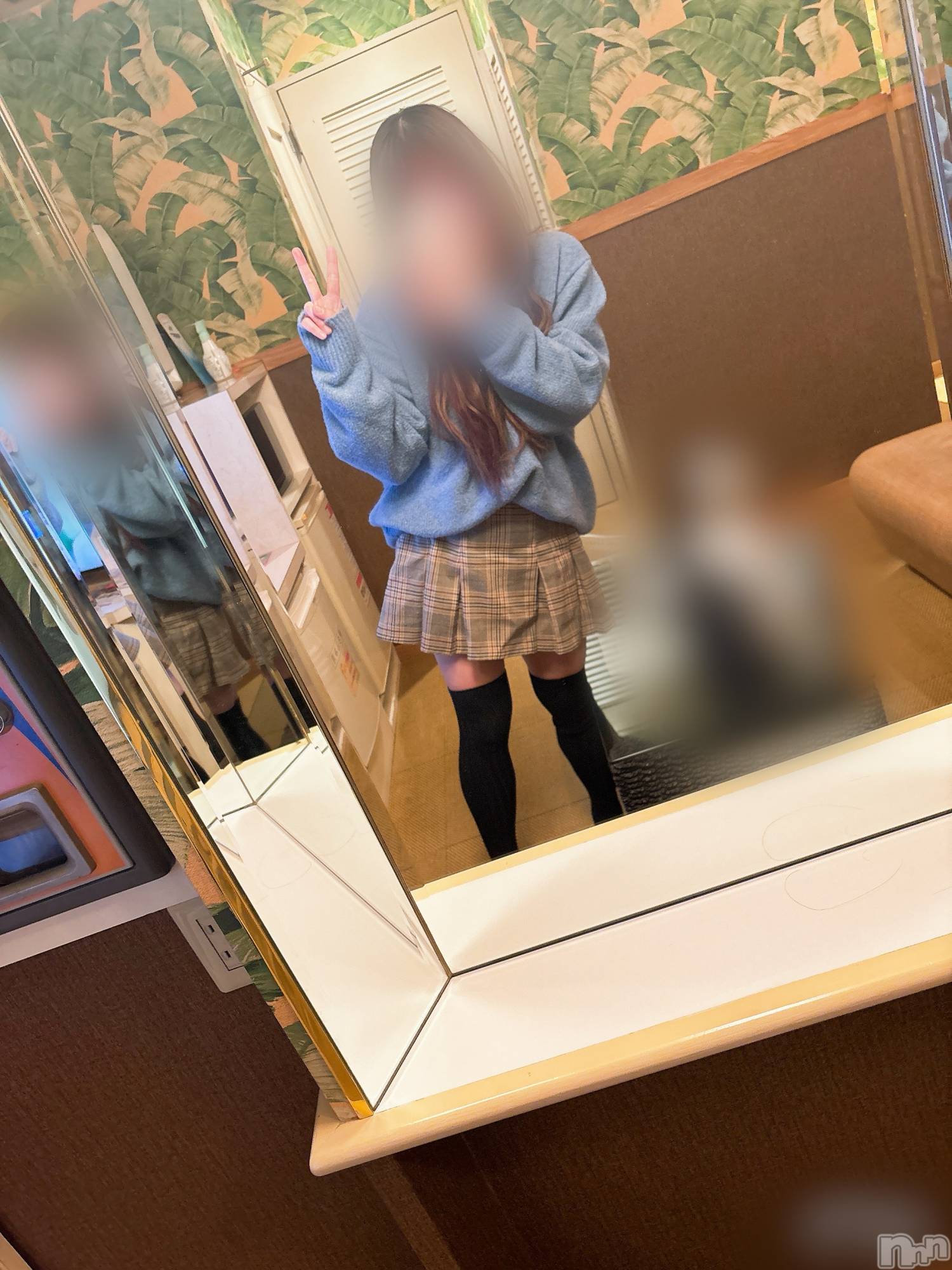 長岡人妻デリヘル長岡人妻市(ナガオカヒトヅマイチ)めい★プルプルの唇&ロリ顔(31)の2024年3月30日写メブログ「くるりん👀💕」