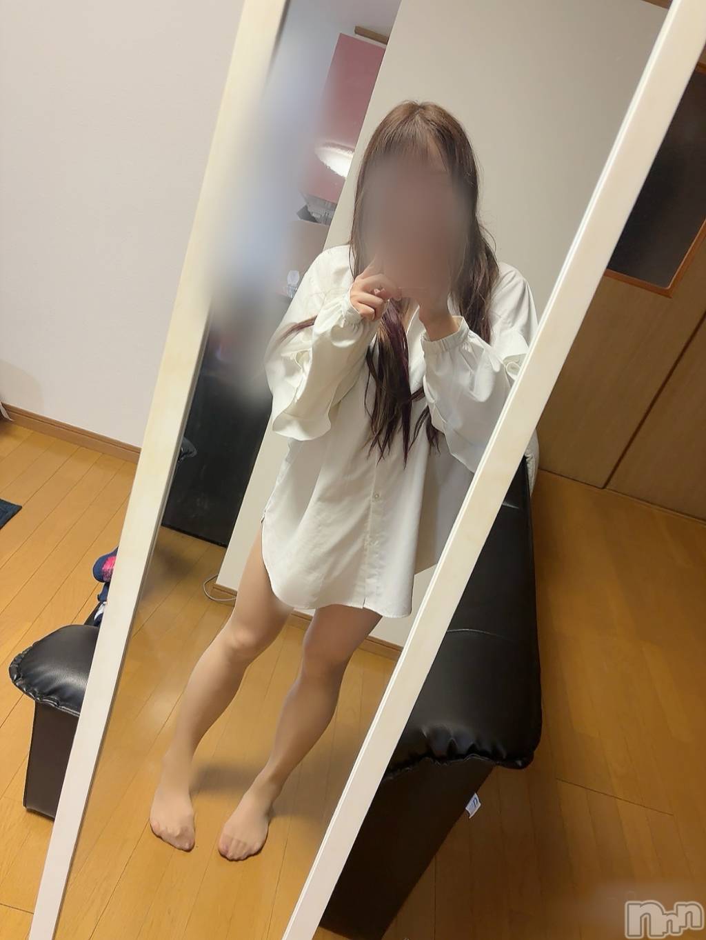 長岡人妻デリヘル長岡人妻市(ナガオカヒトヅマイチ)めい★プルプルの唇&ロリ顔(31)の2024年5月4日写メブログ「6ないよね😳？」