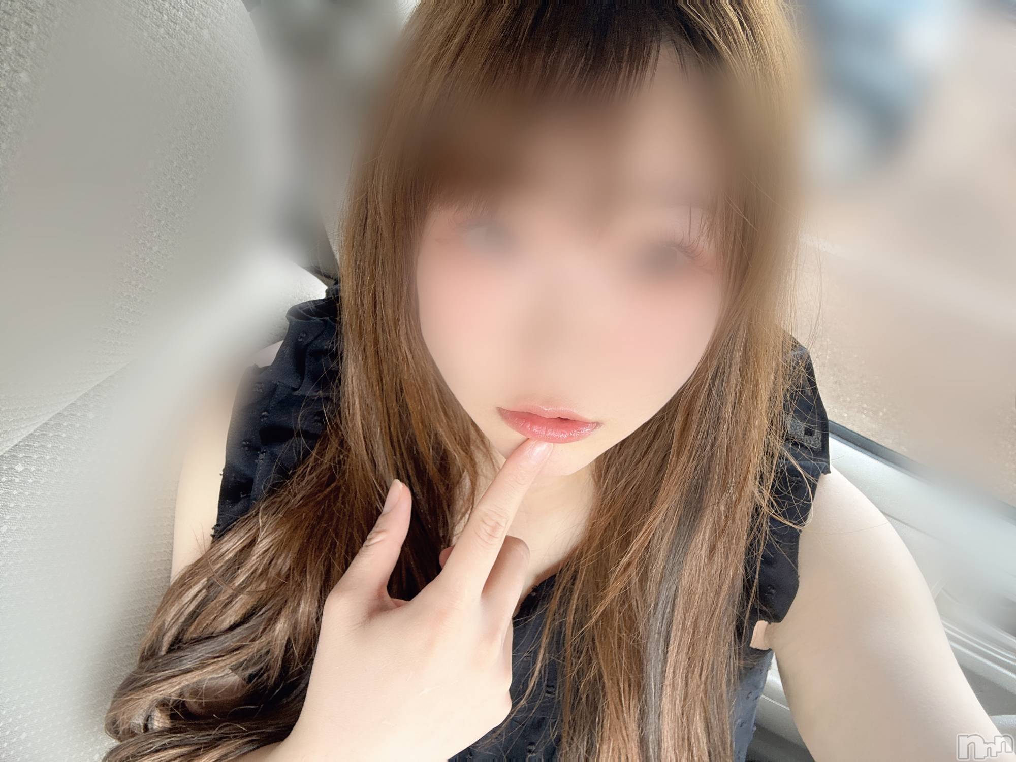 長岡人妻デリヘル長岡人妻市(ナガオカヒトヅマイチ)めい★プルプルの唇&ロリ顔(31)の2024年8月9日写メブログ「えーそれって痴女だね」
