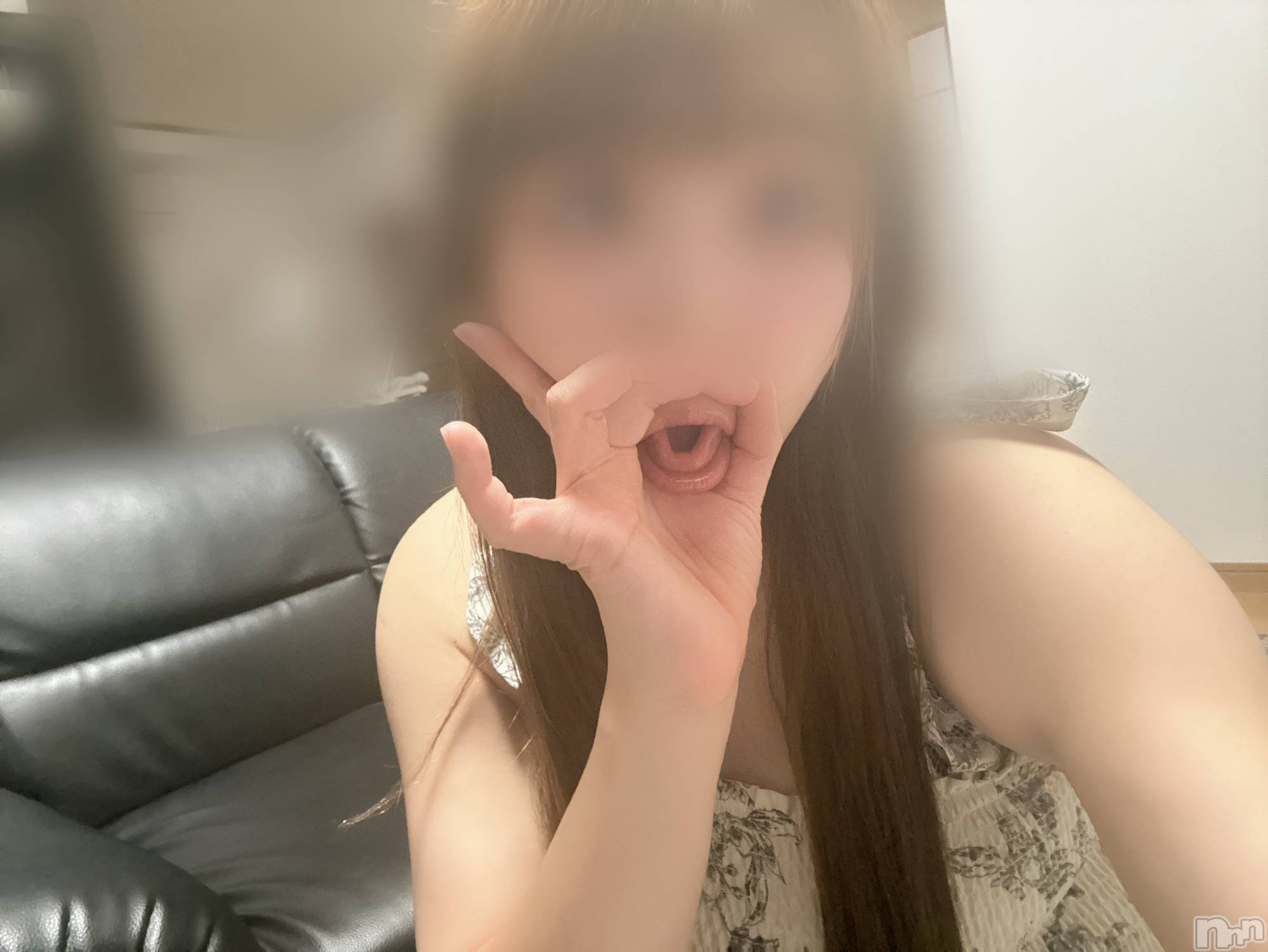 長岡人妻デリヘル長岡人妻市(ナガオカヒトヅマイチ)めい★プルプルの唇&ロリ顔(31)の2024年8月14日写メブログ「おくちやわらかいよねえ」