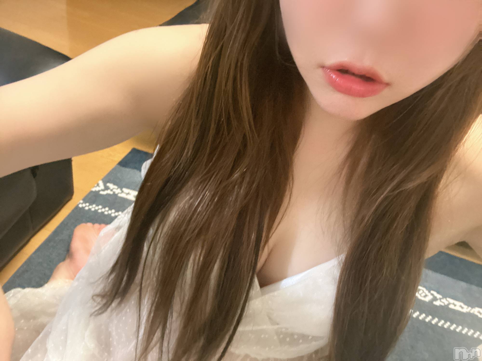 長岡人妻デリヘル長岡人妻市(ナガオカヒトヅマイチ)めい★プルプルの唇&ロリ顔(31)の2024年9月3日写メブログ「サプライズ」