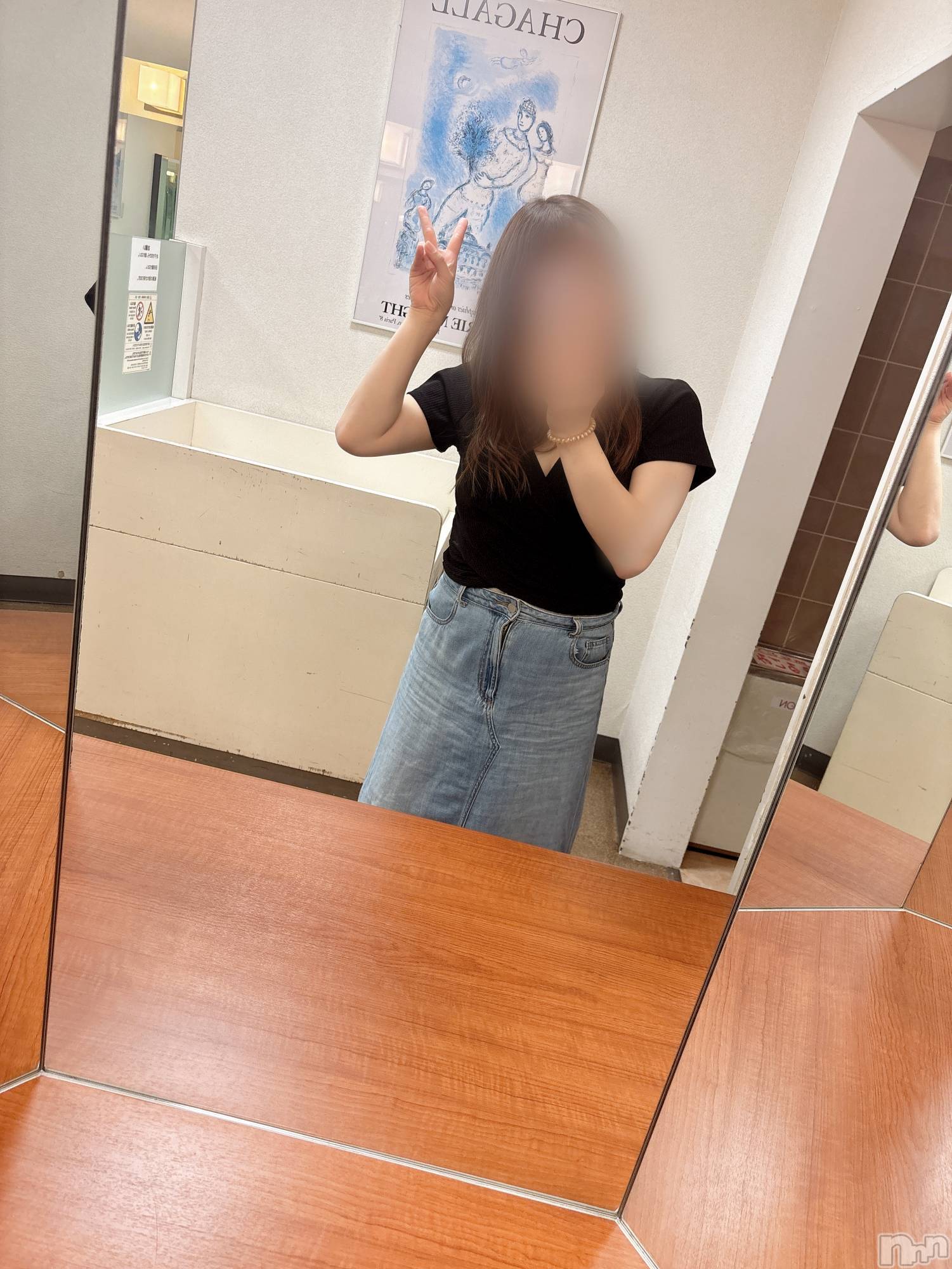 長岡人妻デリヘル長岡人妻市(ナガオカヒトヅマイチ)めい★プルプルの唇&ロリ顔(31)の2024年9月25日写メブログ「19時にいきます🙋‍♀️❤️」