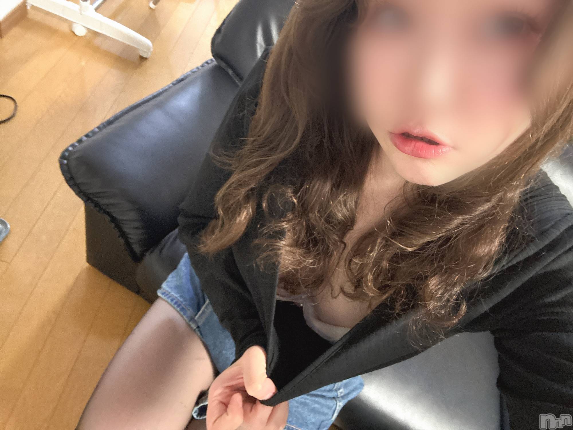 長岡人妻デリヘル長岡人妻市(ナガオカヒトヅマイチ)めい★プルプルの唇&ロリ顔(31)の2024年12月28日写メブログ「いっぱいしよーね❤️」