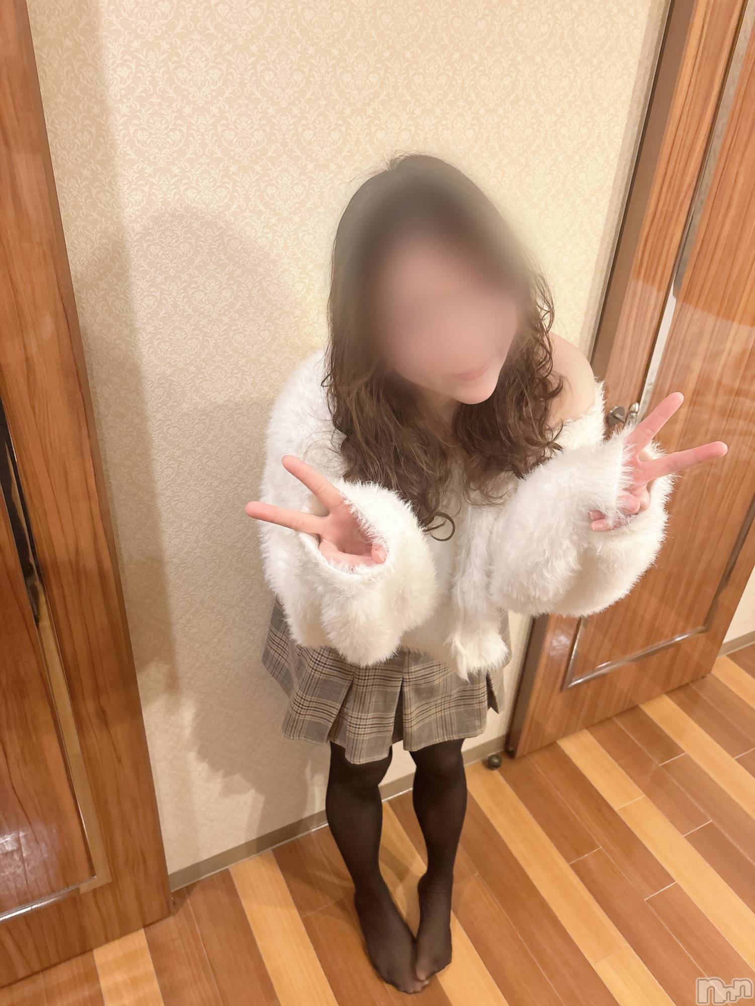 長岡人妻デリヘル長岡人妻市(ナガオカヒトヅマイチ)めい★プルプルの唇&ロリ顔(31)の2025年1月14日写メブログ「SじゃなくてMじゃなくて」
