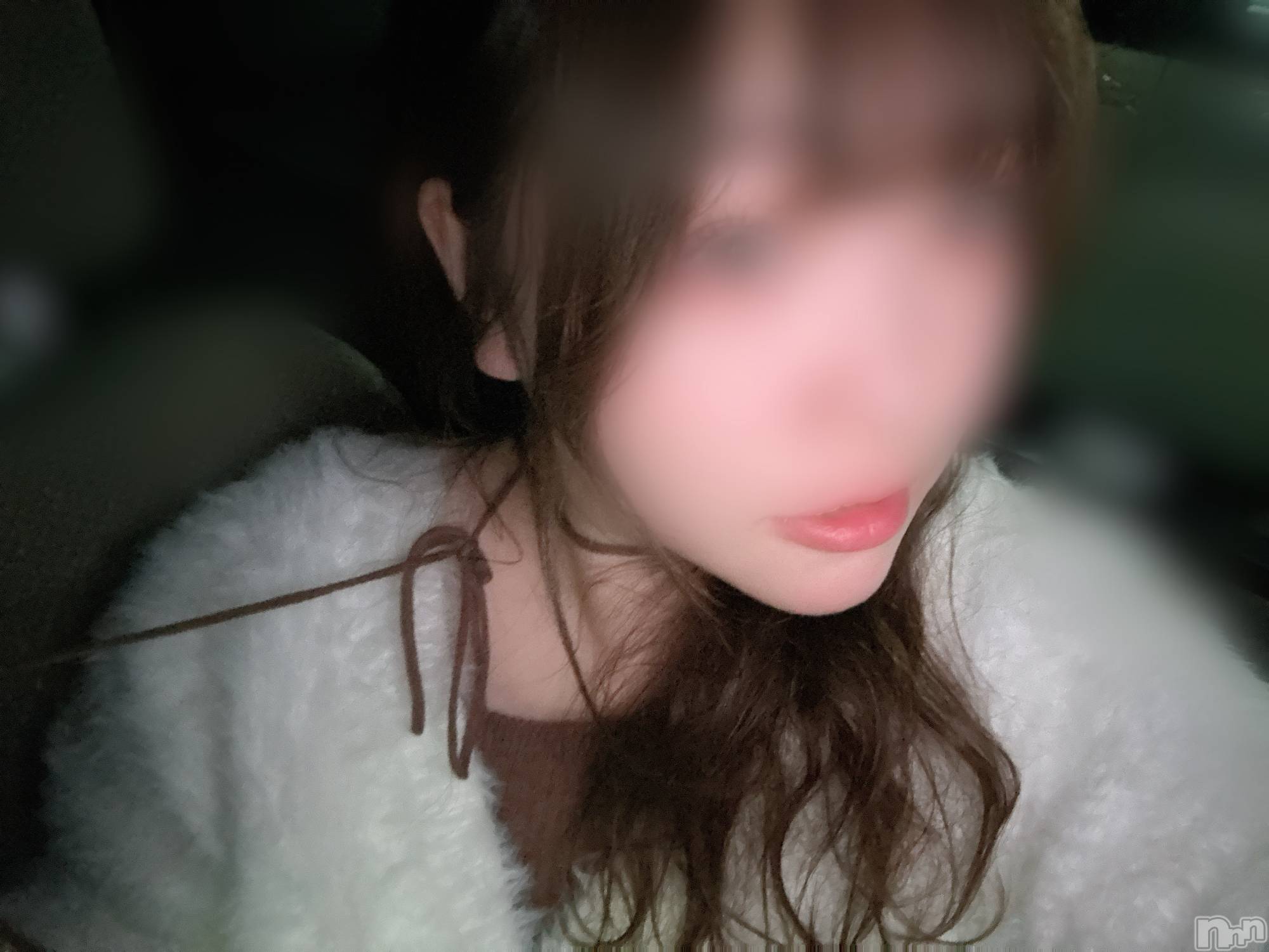 長岡人妻デリヘル長岡人妻市(ナガオカヒトヅマイチ)めい★プルプルの唇&ロリ顔(31)の2025年2月5日写メブログ「この紐ってどうするん？」