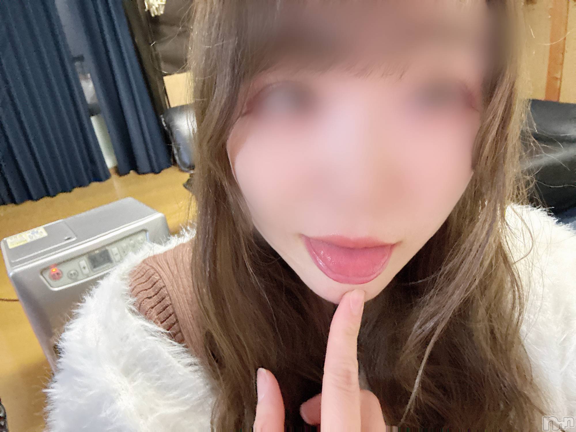 長岡人妻デリヘル長岡人妻市(ナガオカヒトヅマイチ)めい★プルプルの唇&ロリ顔(31)の2025年2月8日写メブログ「しごおわ～」