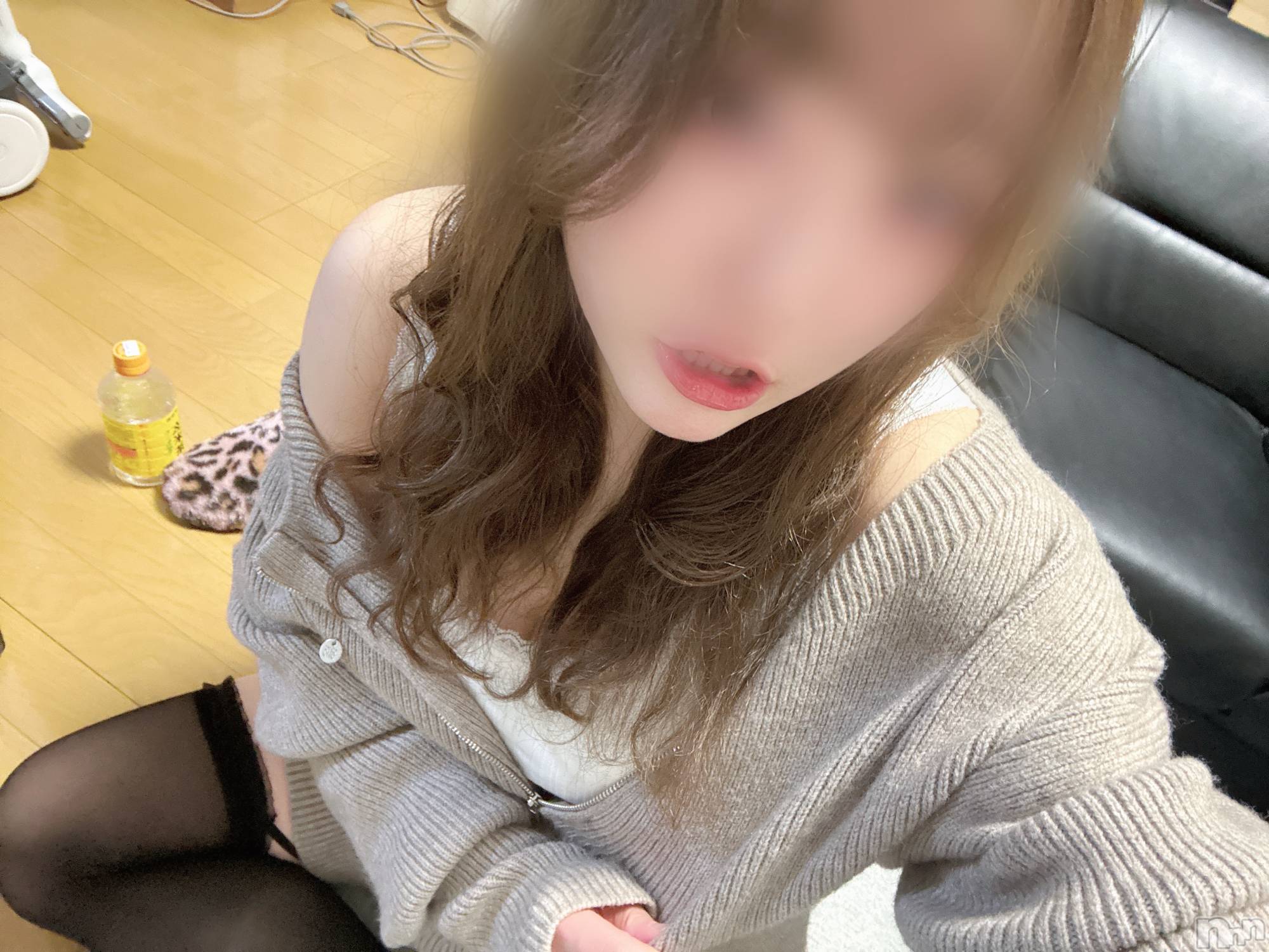 長岡人妻デリヘル長岡人妻市(ナガオカヒトヅマイチ)めい★プルプルの唇&ロリ顔(31)の2025年2月8日写メブログ「お電話ください❤️」