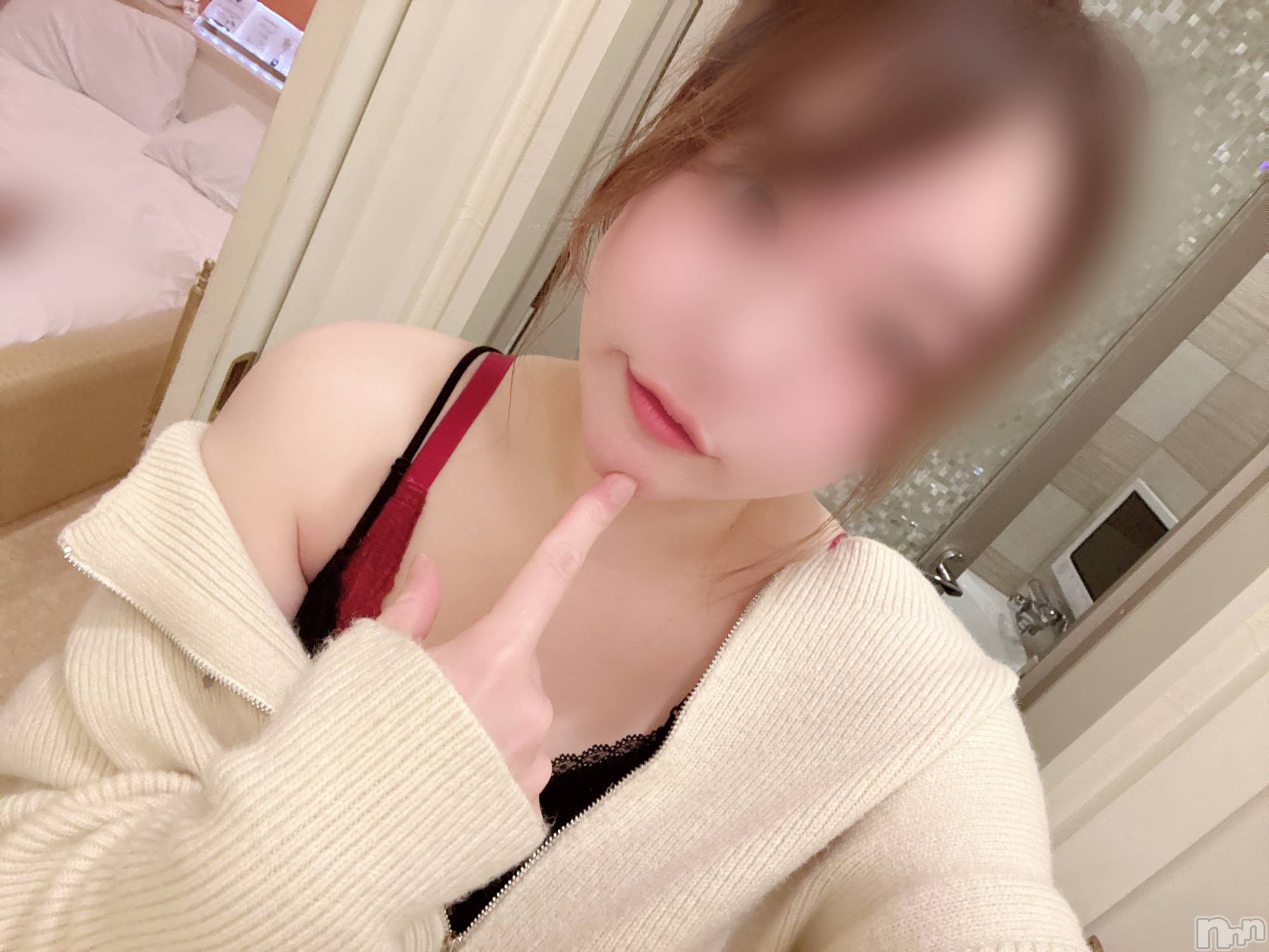 長岡人妻デリヘル長岡人妻市(ナガオカヒトヅマイチ)めい★プルプルの唇&ロリ顔(31)の2025年2月15日写メブログ「すけべ？」