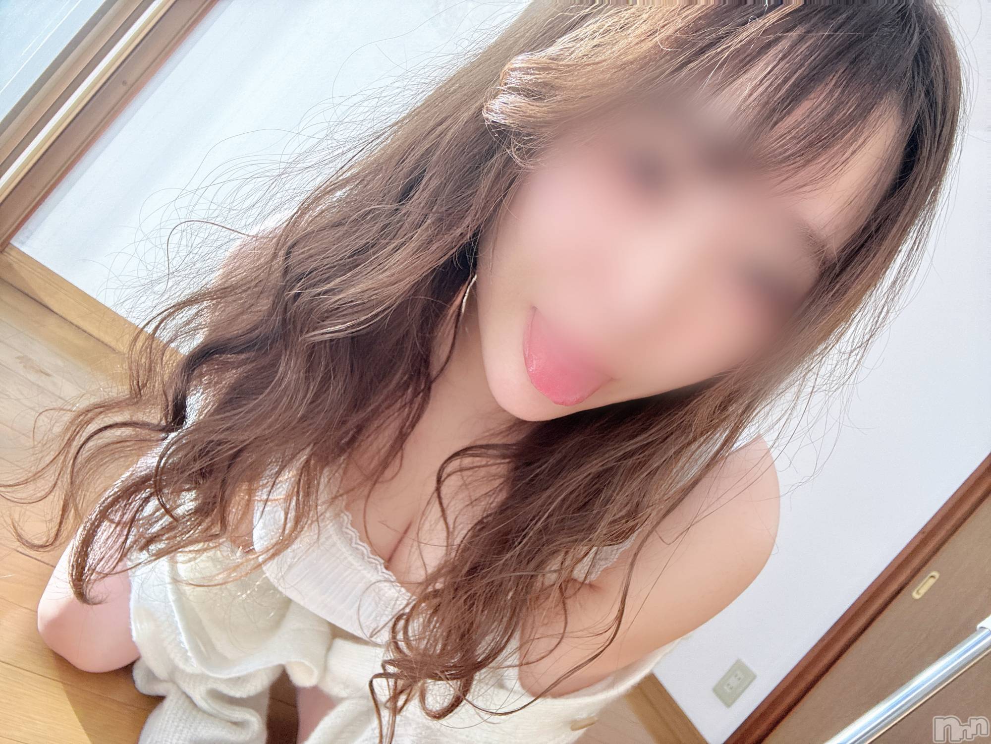 長岡人妻デリヘル長岡人妻市(ナガオカヒトヅマイチ)めい★プルプルの唇&ロリ顔(31)の2025年2月16日写メブログ「だってすごいんだもん…」