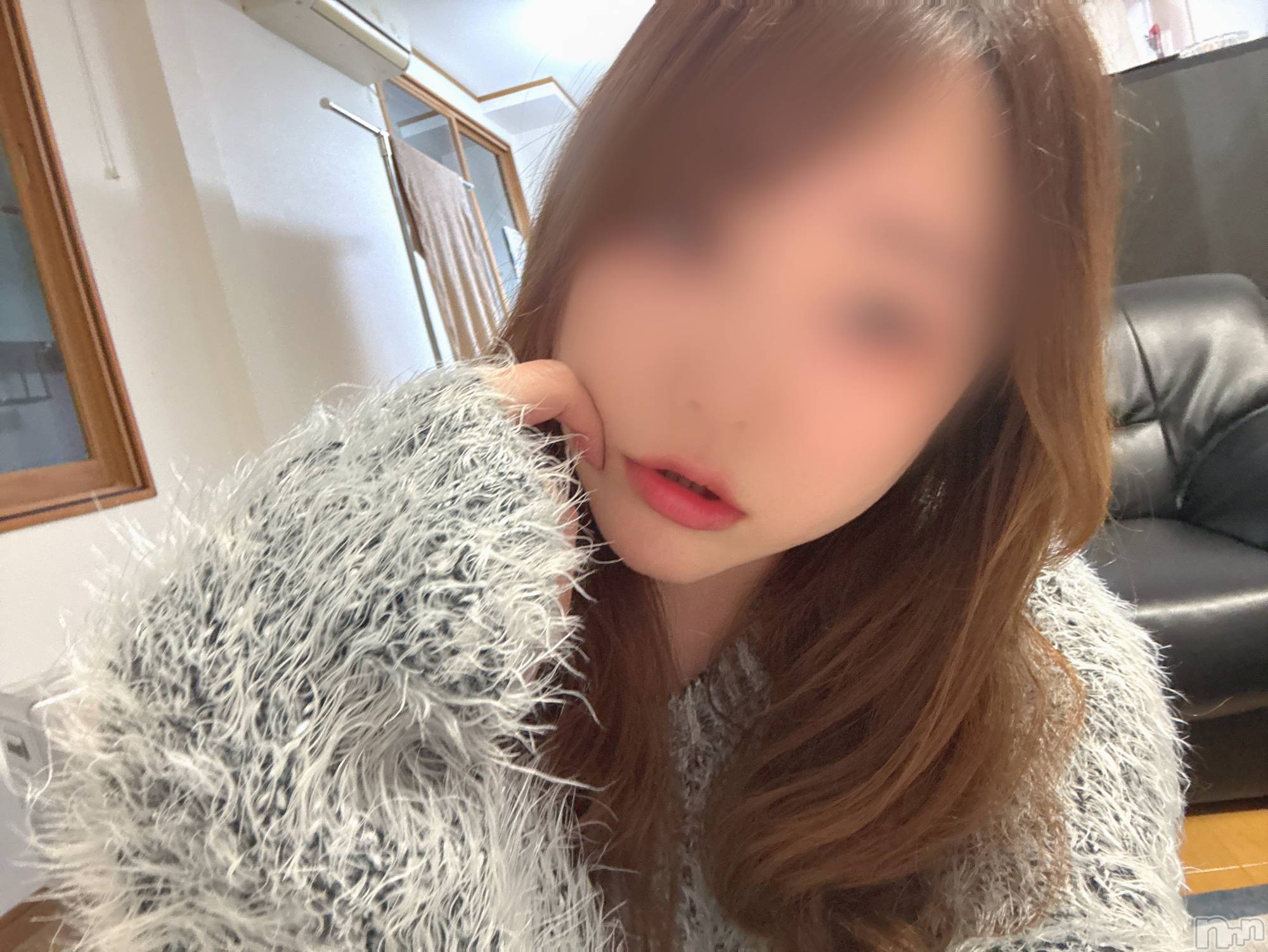 長岡人妻デリヘル長岡人妻市(ナガオカヒトヅマイチ)めい★プルプルの唇&ロリ顔(31)の2025年4月3日写メブログ「キャベツ」