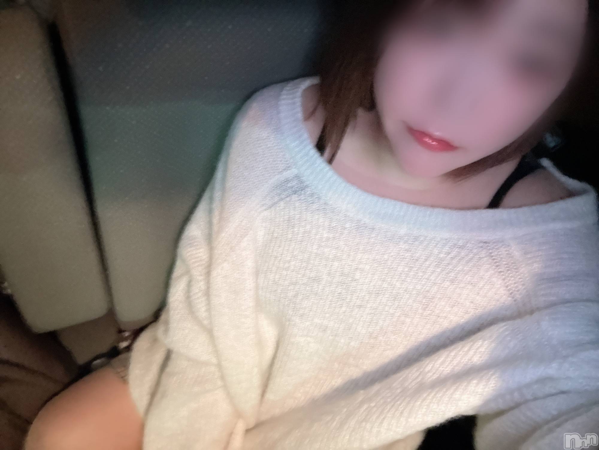 長岡人妻デリヘル長岡人妻市(ナガオカヒトヅマイチ)めい★プルプルの唇&ロリ顔(31)の2025年5月1日写メブログ「次回22時から❤️」