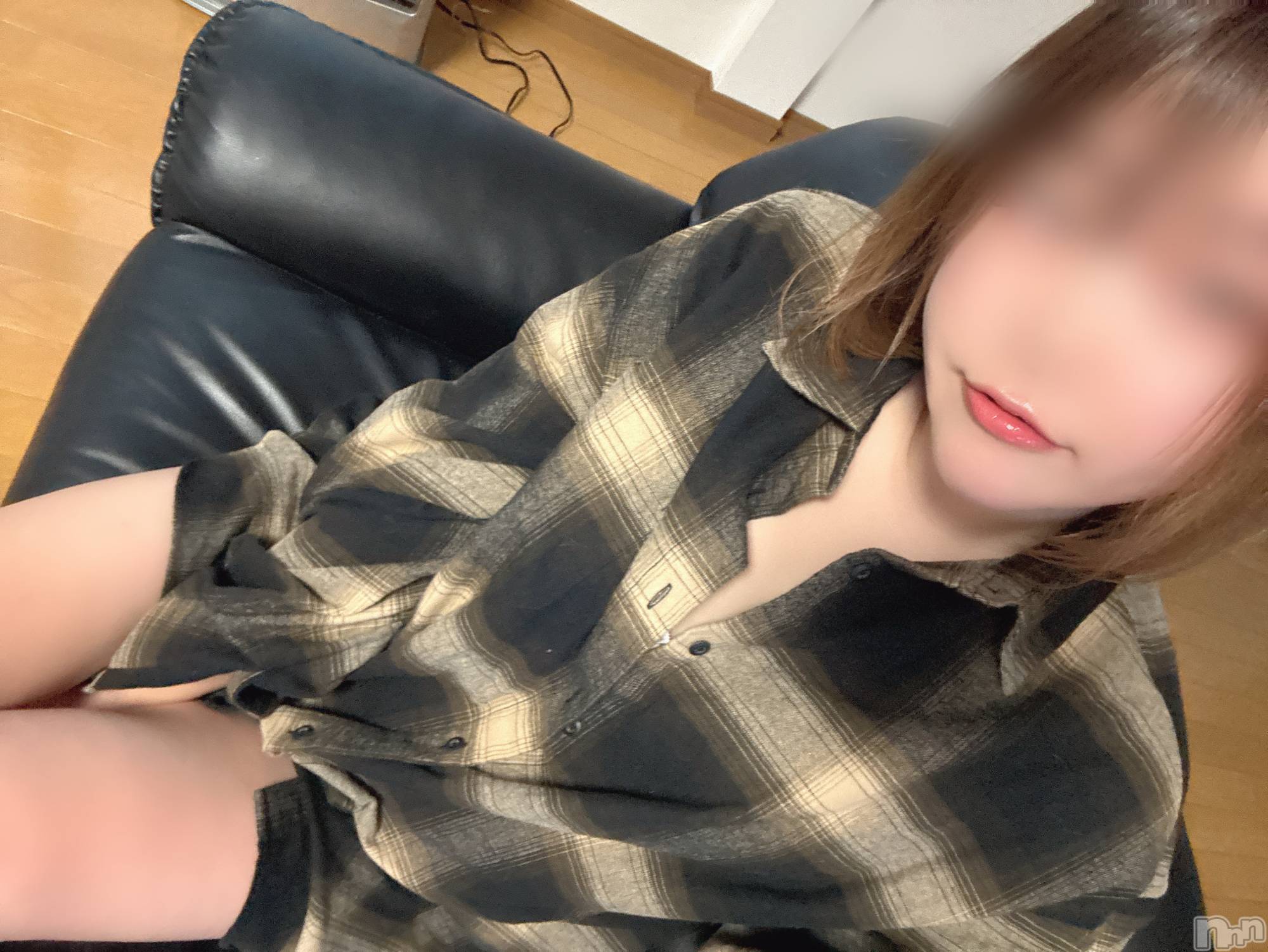 長岡人妻デリヘル長岡人妻市(ナガオカヒトヅマイチ)めい★プルプルの唇&ロリ顔(31)の2025年5月18日写メブログ「20時までです✌️」