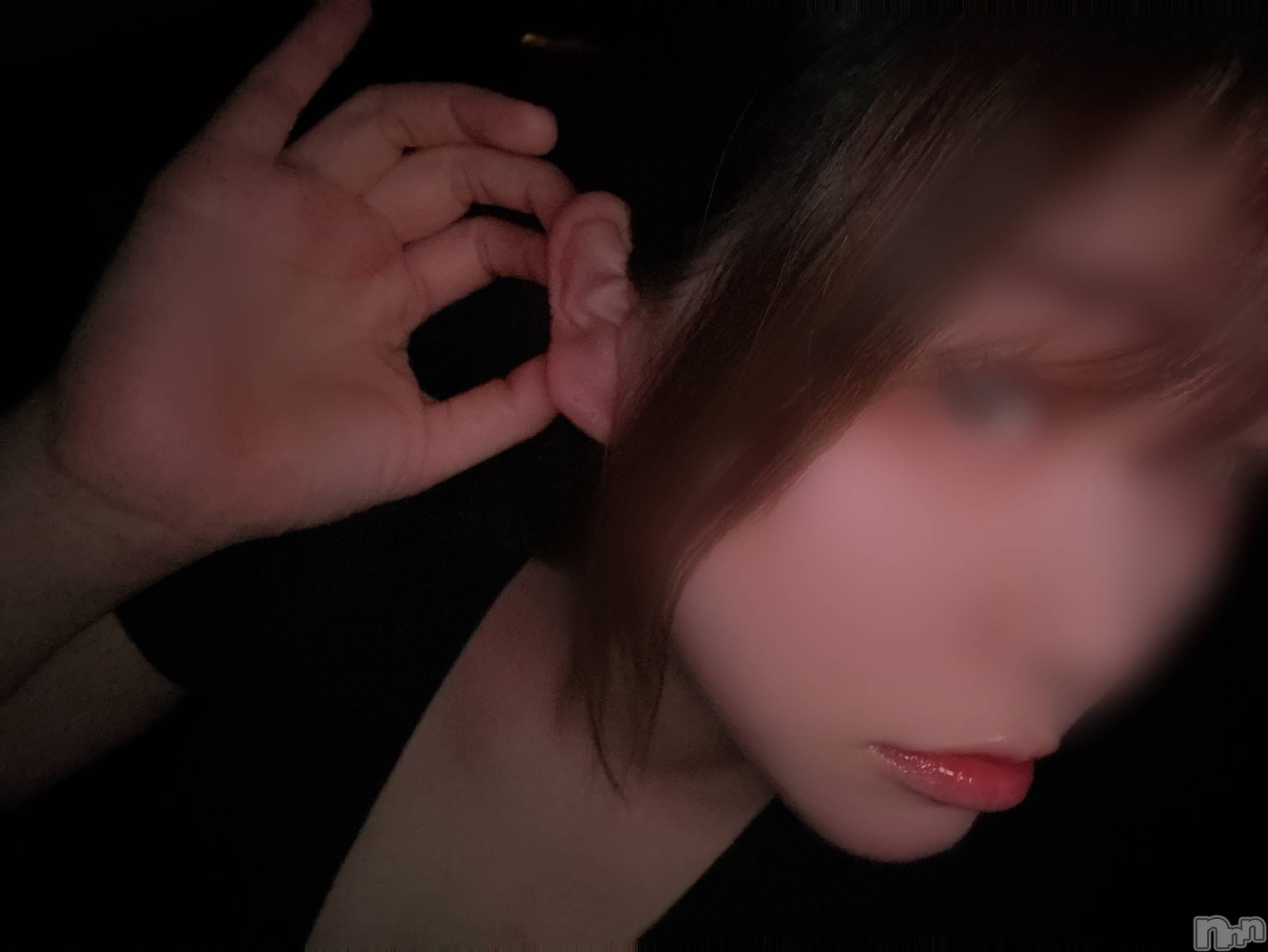 長岡デリヘル長岡人妻市(ナガオカヒトヅマイチ)めい★プルプルの唇&ロリ顔(31)の2025年5月23日写メブログ「暗闇から」