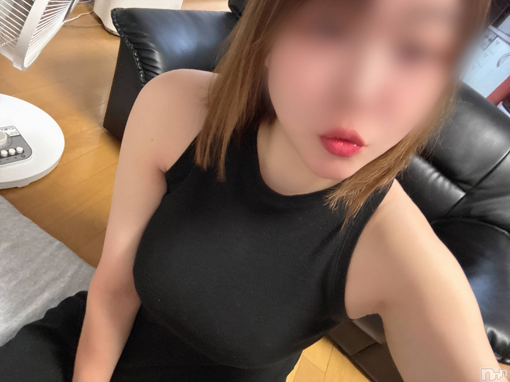 長岡人妻デリヘル長岡人妻市(ナガオカヒトヅマイチ)めい★プルプルの唇&ロリ顔(31)の2025年6月9日写メブログ「出勤しました🙋‍♀️」