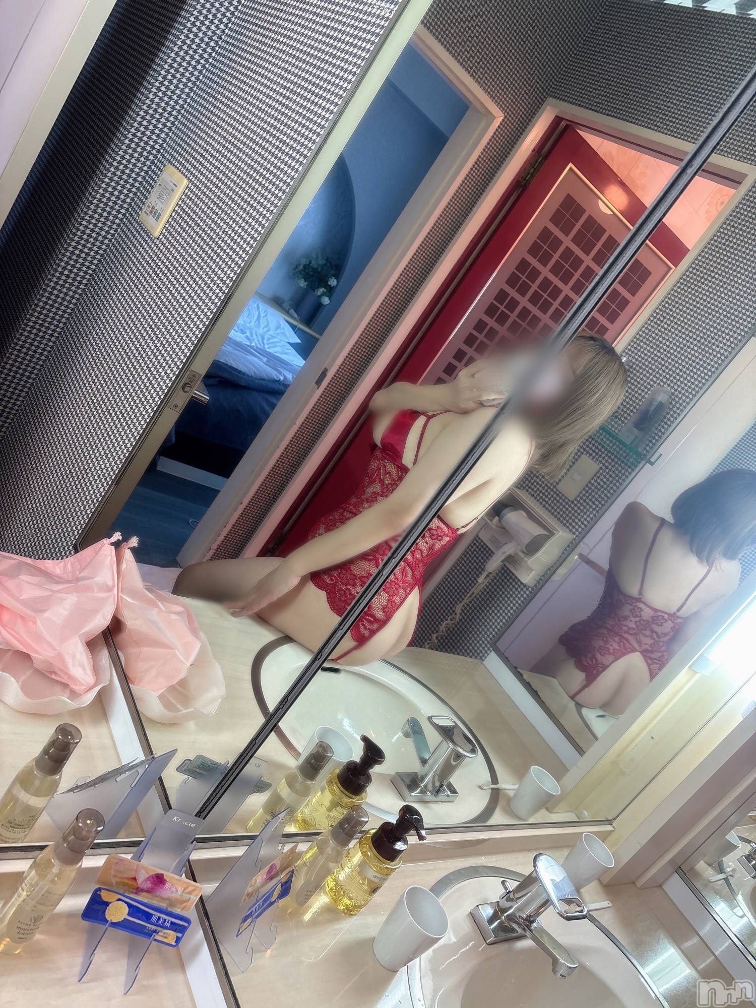 長岡人妻デリヘル長岡人妻市(ナガオカヒトヅマイチ)めい★プルプルの唇&ロリ顔(31)の2025年9月5日写メブログ「次回22時からです❤️」