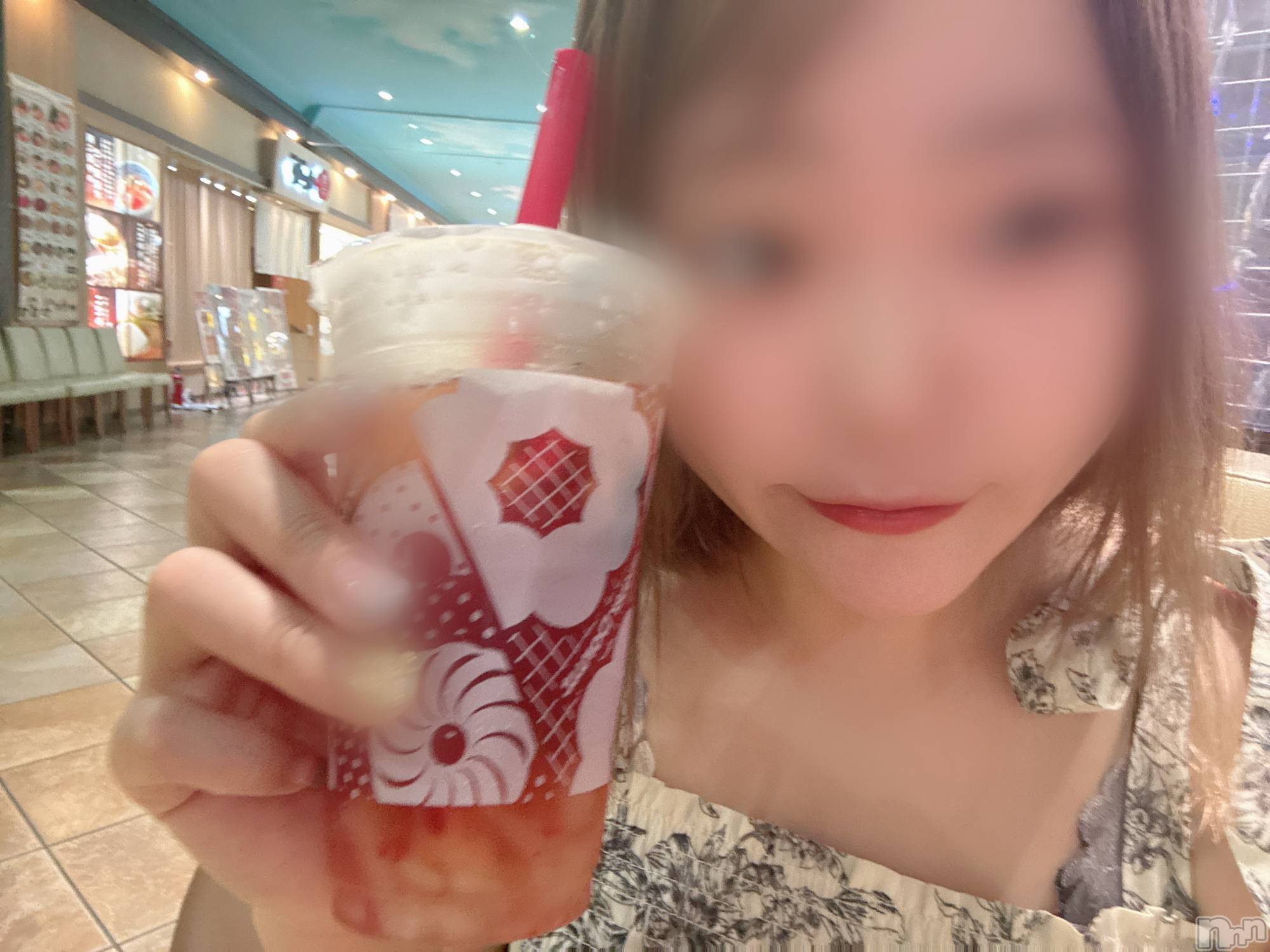 長岡人妻デリヘル長岡人妻市(ナガオカヒトヅマイチ)めい★プルプルの唇&ロリ顔(31)の2025年9月10日写メブログ「はぁ～　すき！」