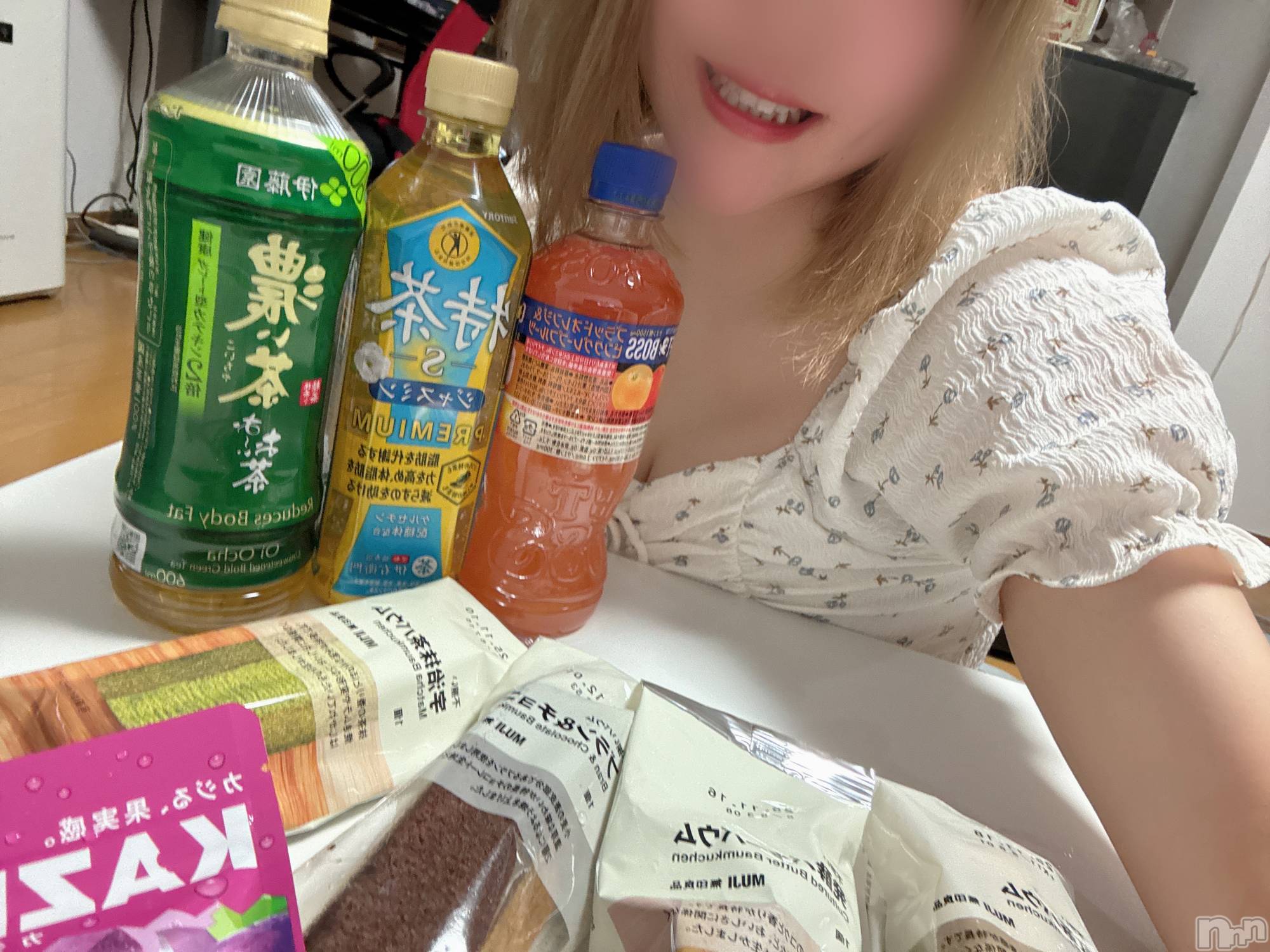 長岡デリヘル長岡人妻市(ナガオカヒトヅマイチ)めい★プルプルの唇&ロリ顔(31)の2025年9月22日写メブログ「宮崎と広島ちがうのに」